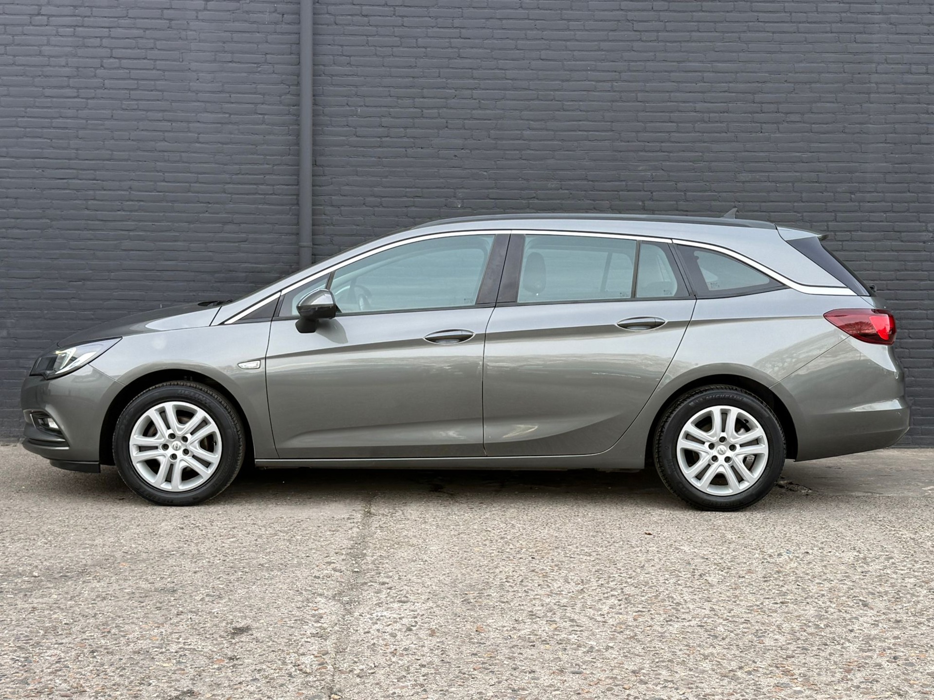 Foto van Opel Astra Sports Tourer