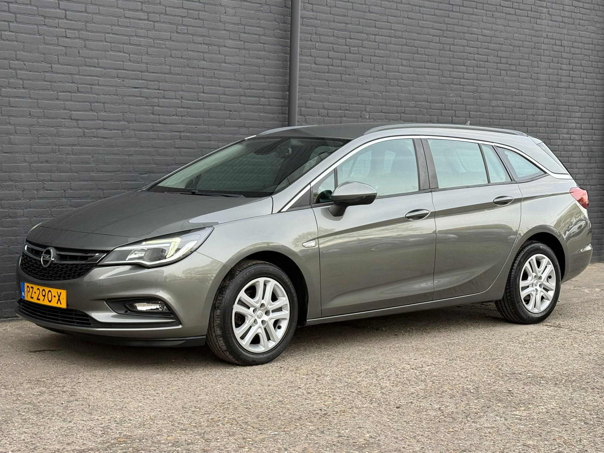 Foto van Opel Astra Sports Tourer