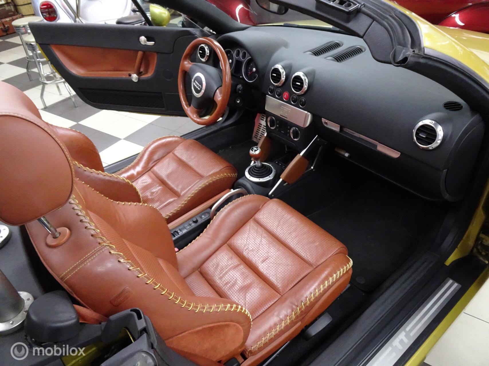 Foto van Audi TT Roadster
