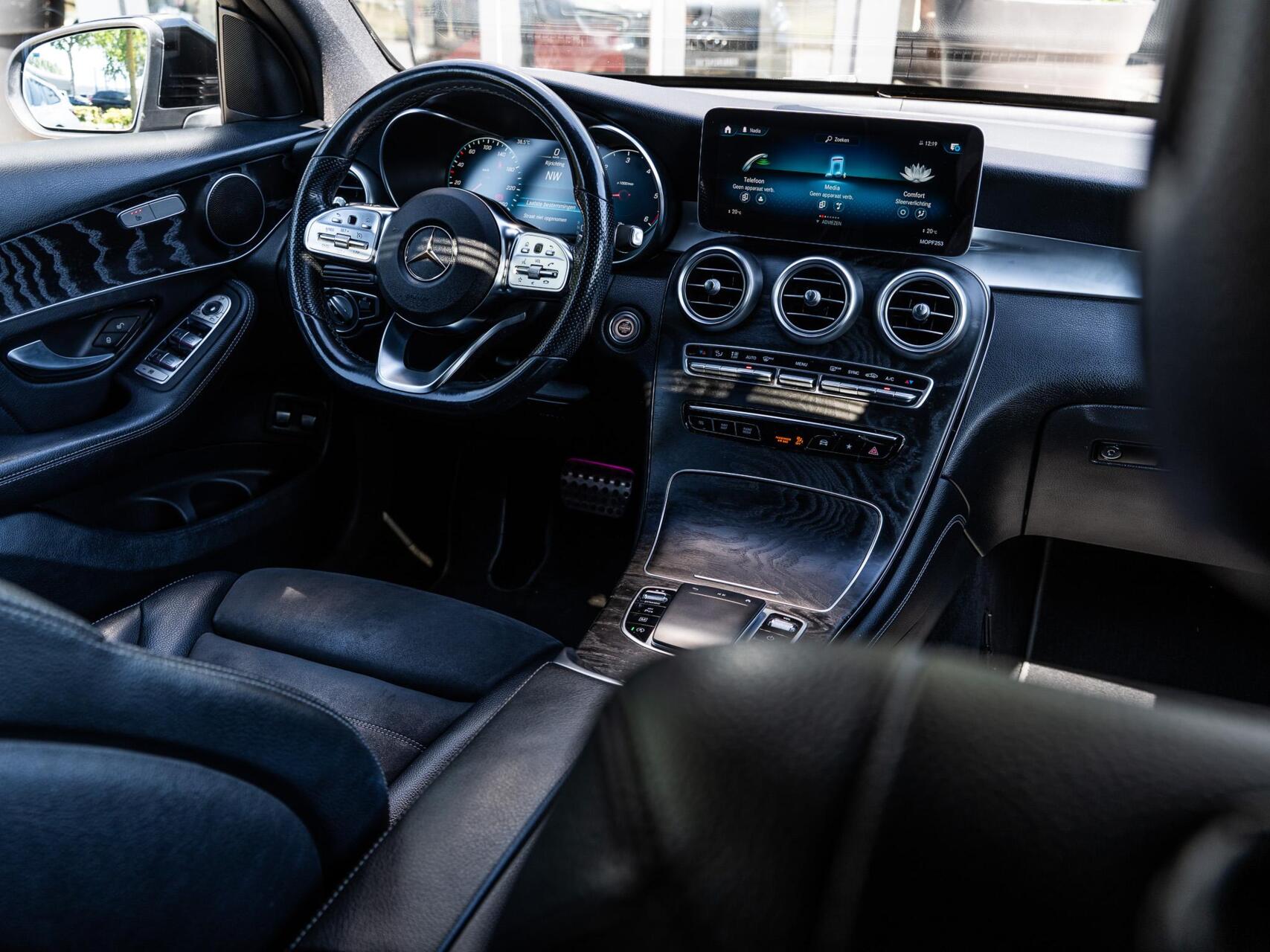 Foto van Mercedes-Benz GLC 220 D 4Matic