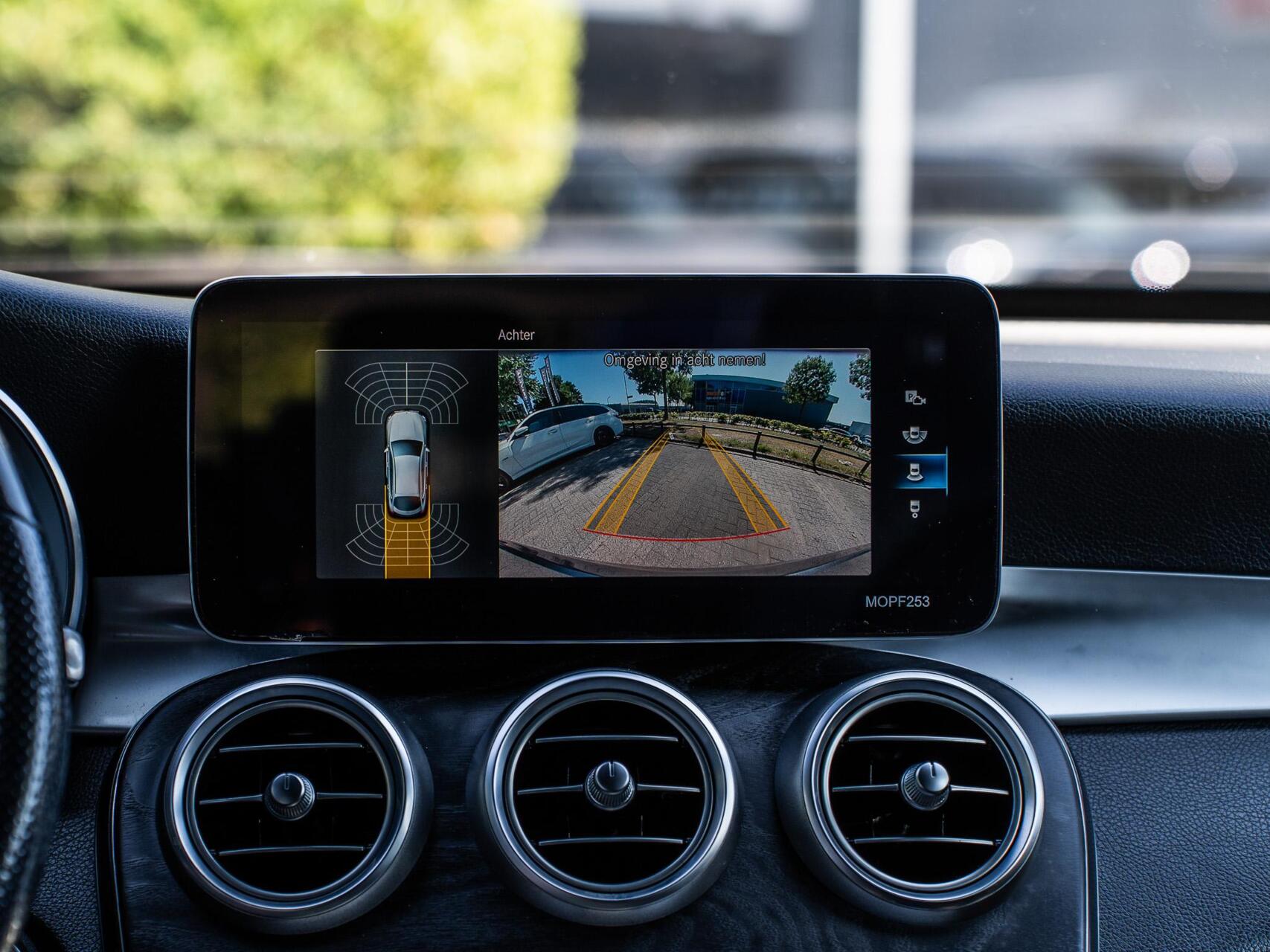 Foto van Mercedes-Benz GLC 220 D 4Matic