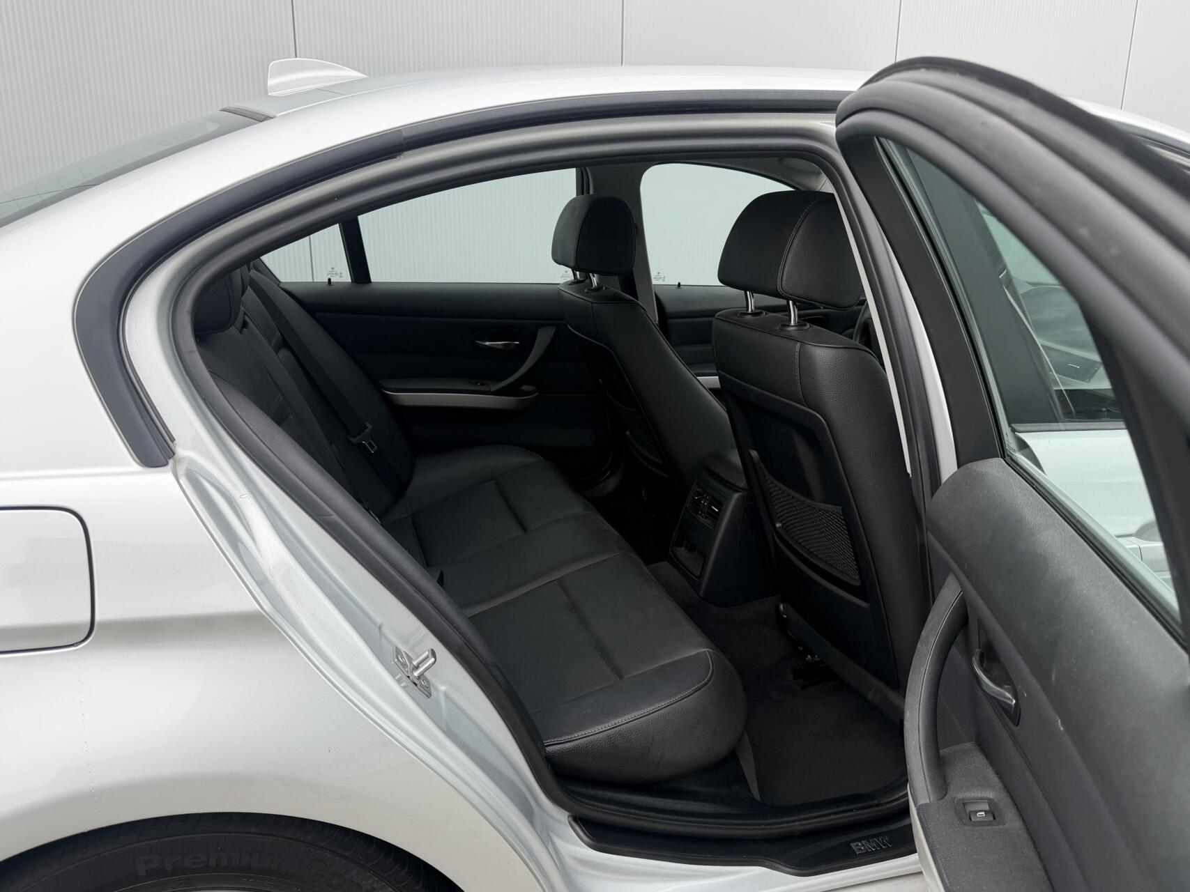 Foto van BMW 320i