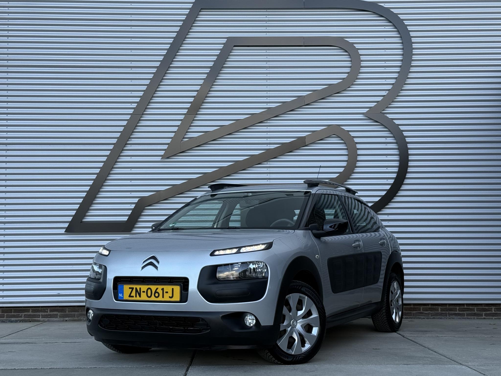Citroen C4 Cactus 1.2 PureTech W 2015 - voorkant