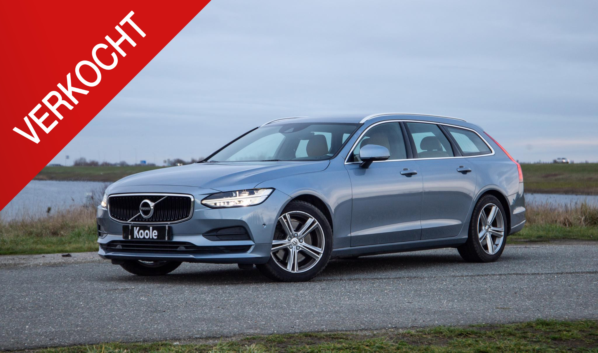 Volvo V90 2.0 T5 Momentum 2017 - voorkant