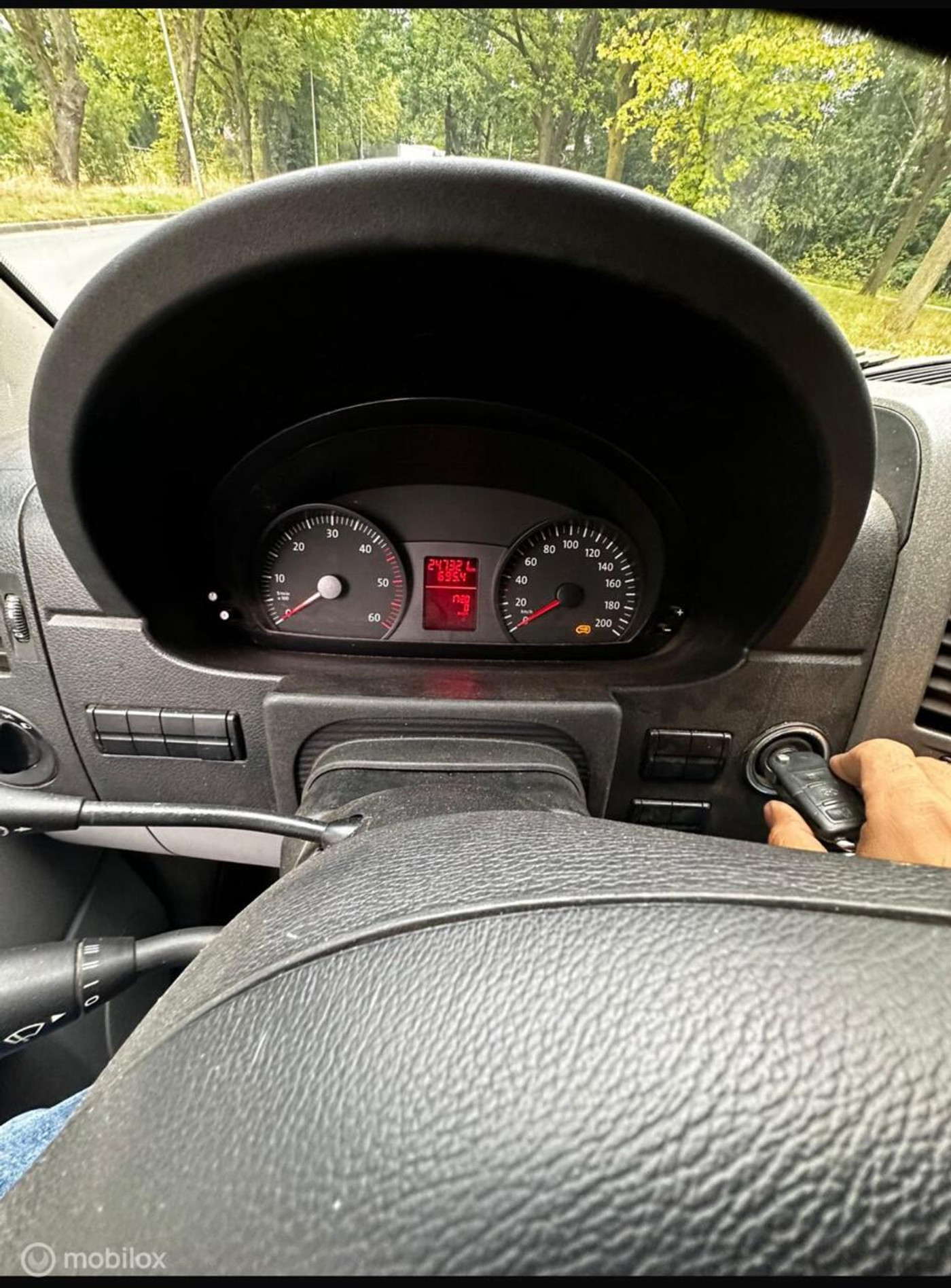 Foto van Volkswagen Crafter 35 Bestel L2 H2 80 KW Euro5