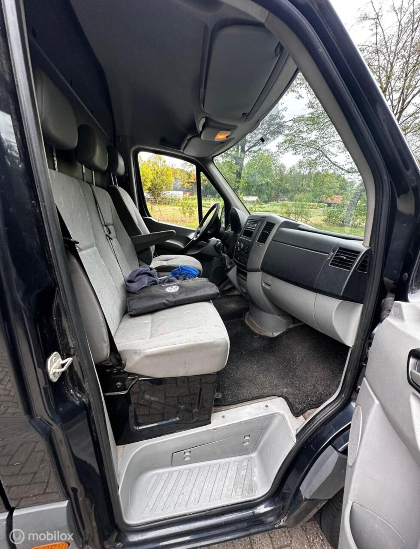 Foto van Volkswagen Crafter 35 Bestel L2 H2 80 KW Euro5
