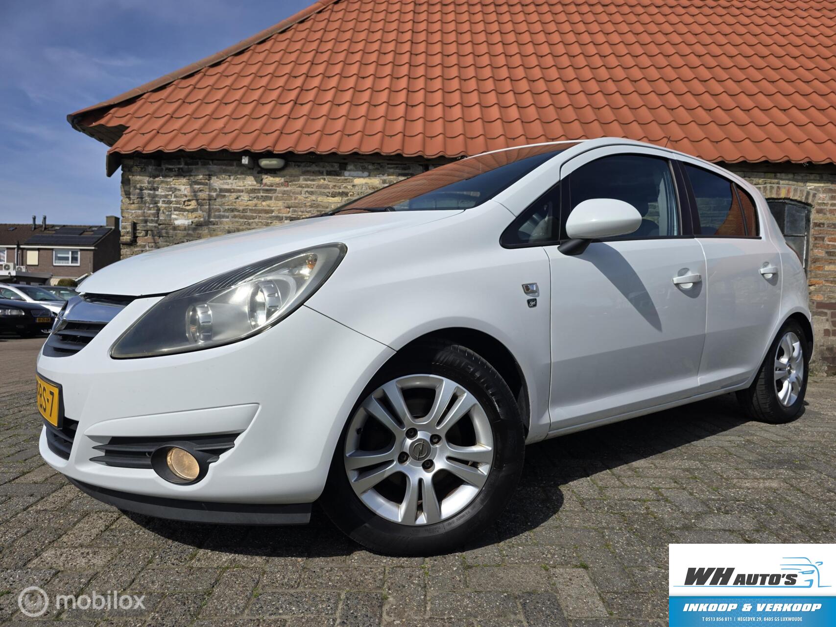 Opel Corsa 1.3 CDTi EcoFlex S/S '111' Edition 2010 - voorkant