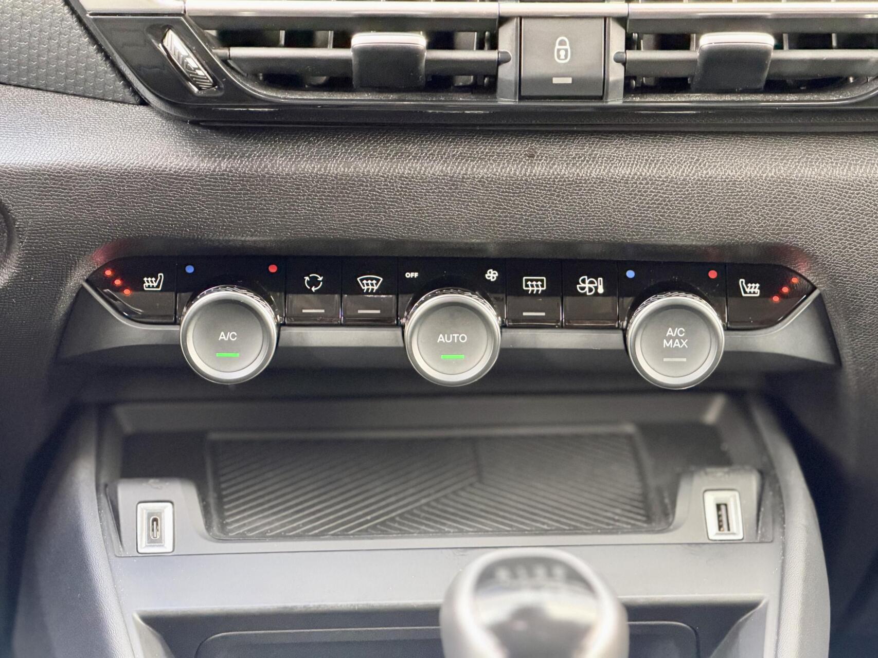Foto van Citroen C4