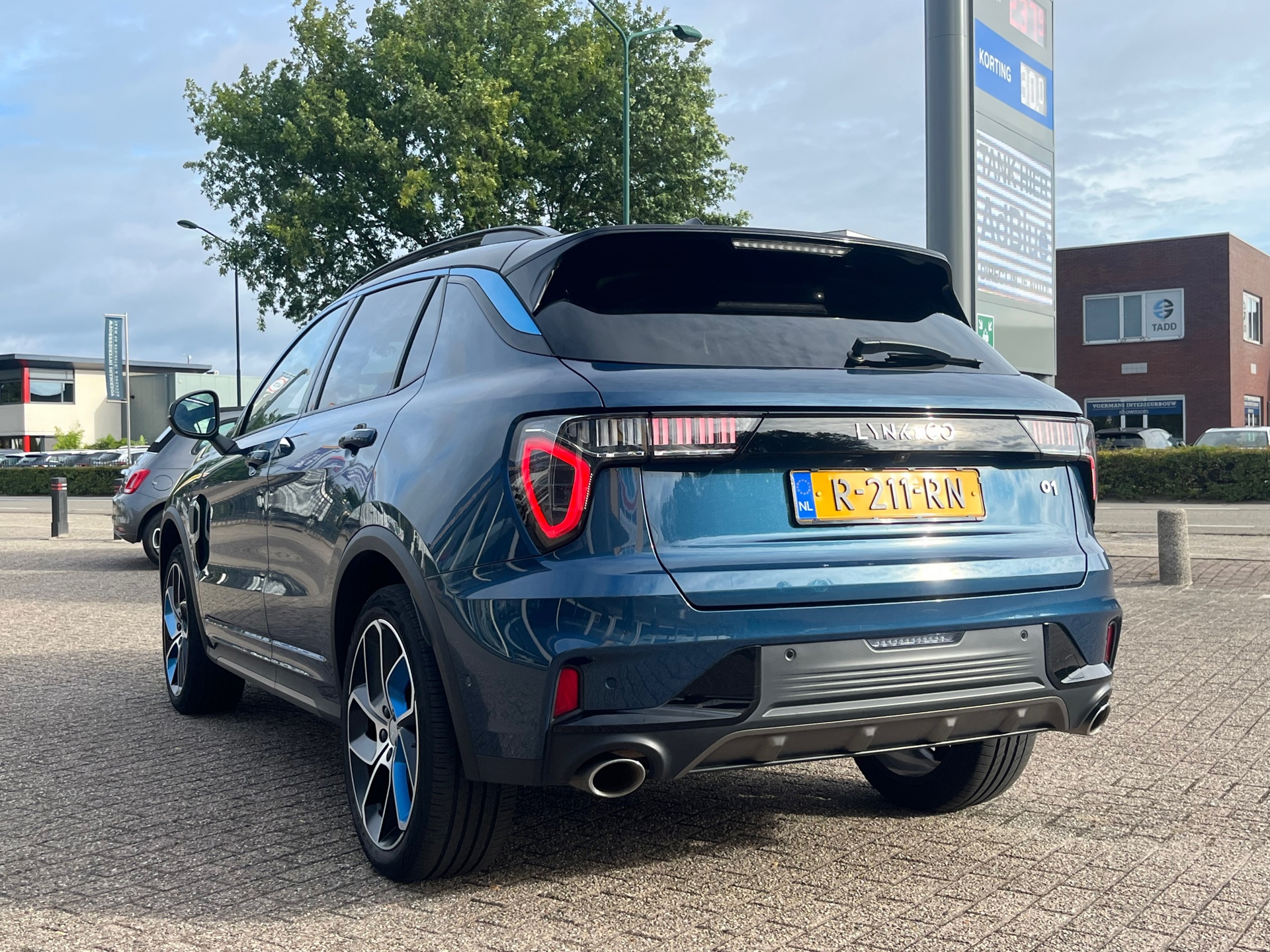 Foto van Lynk&co LYNK & Co 01