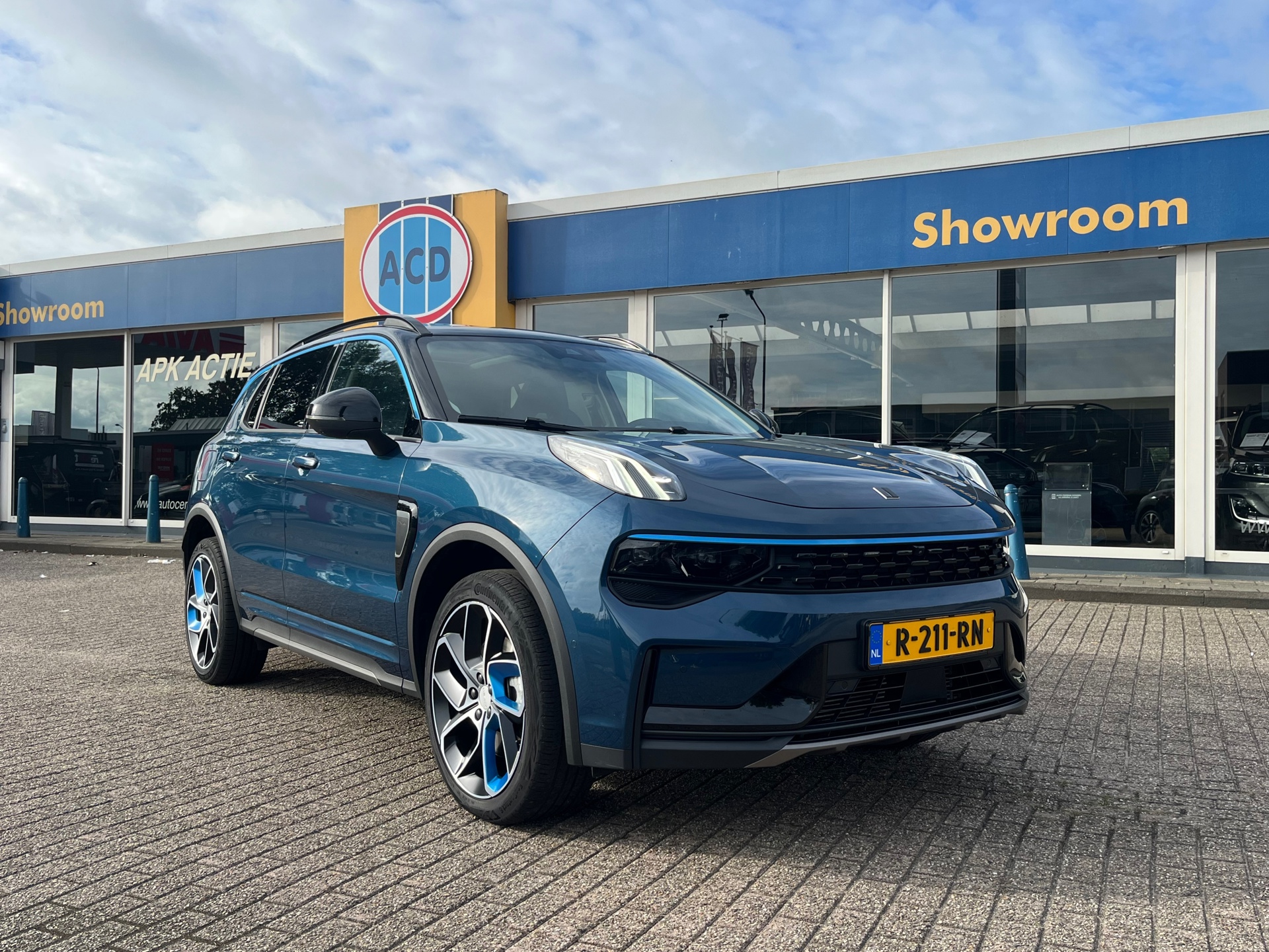 Foto van Lynk&co LYNK & Co 01