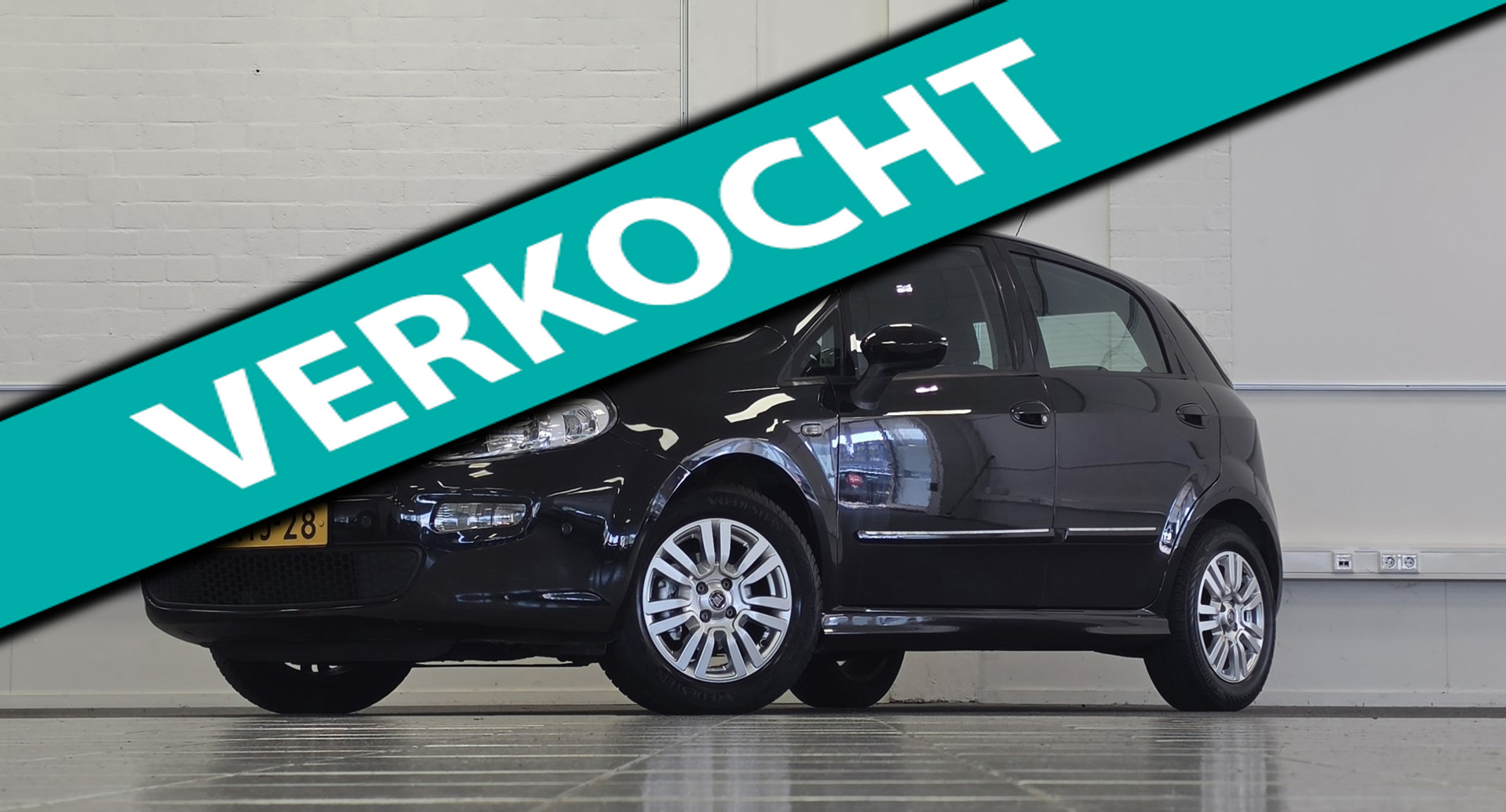 Fiat Fiat Punto 1.4 Edizione Cool Automaat 2e Eigenaar Parkeerhulp Mooi! 2013 - voorkant