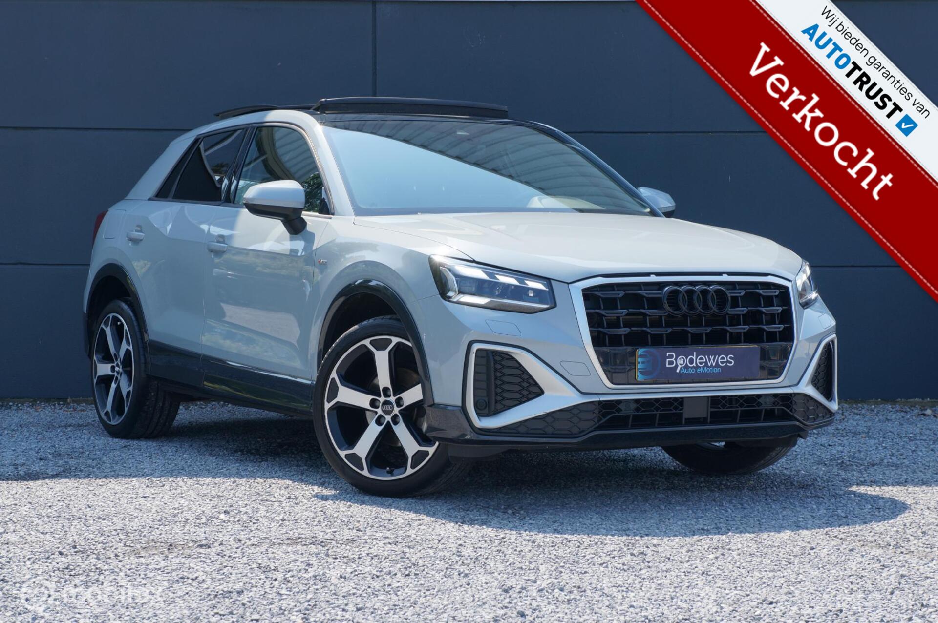 Audi Q2 35 TFSI S Tronic S Edition SLine Pano Matrix Cam PDC 2021 - voorkant