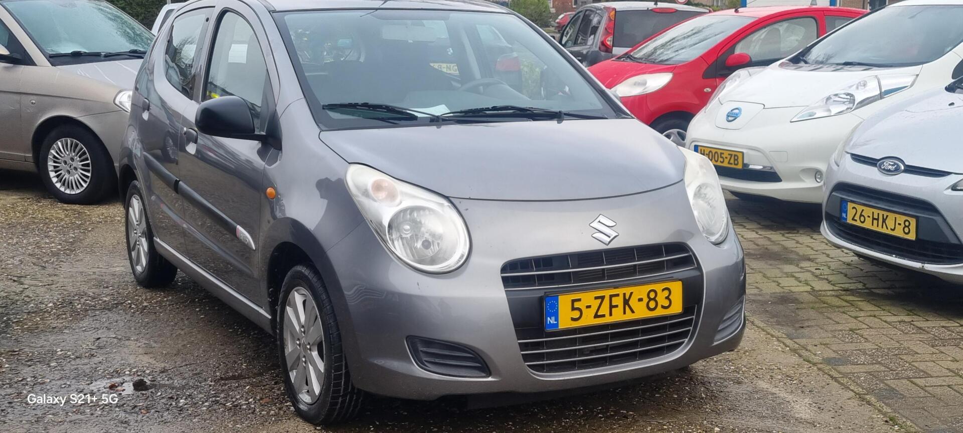Suzuki Alto 1.0 Celebration EASSS?€3450,-?bj 2015 2015 - voorkant