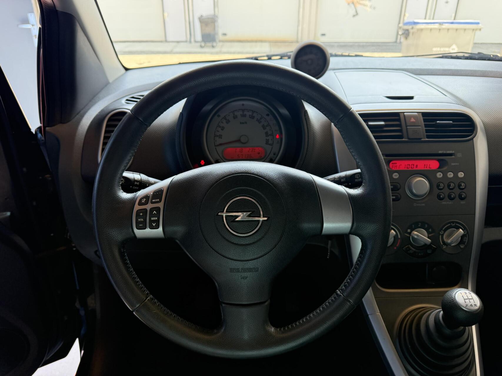 Foto van Opel Agila