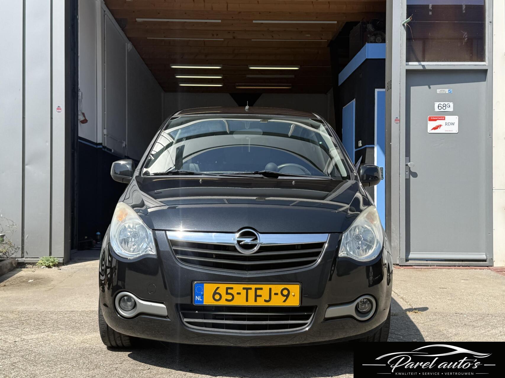 Foto van Opel Agila