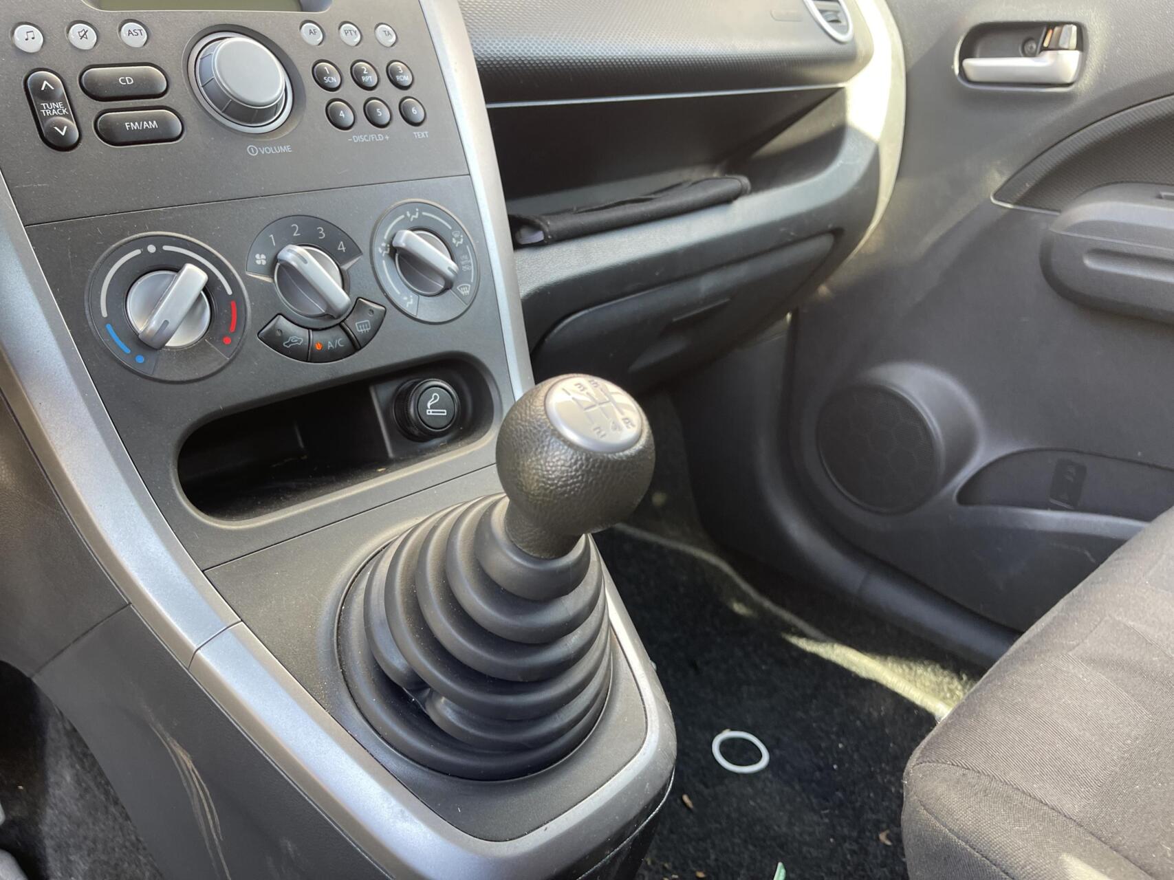 Foto van Opel Agila