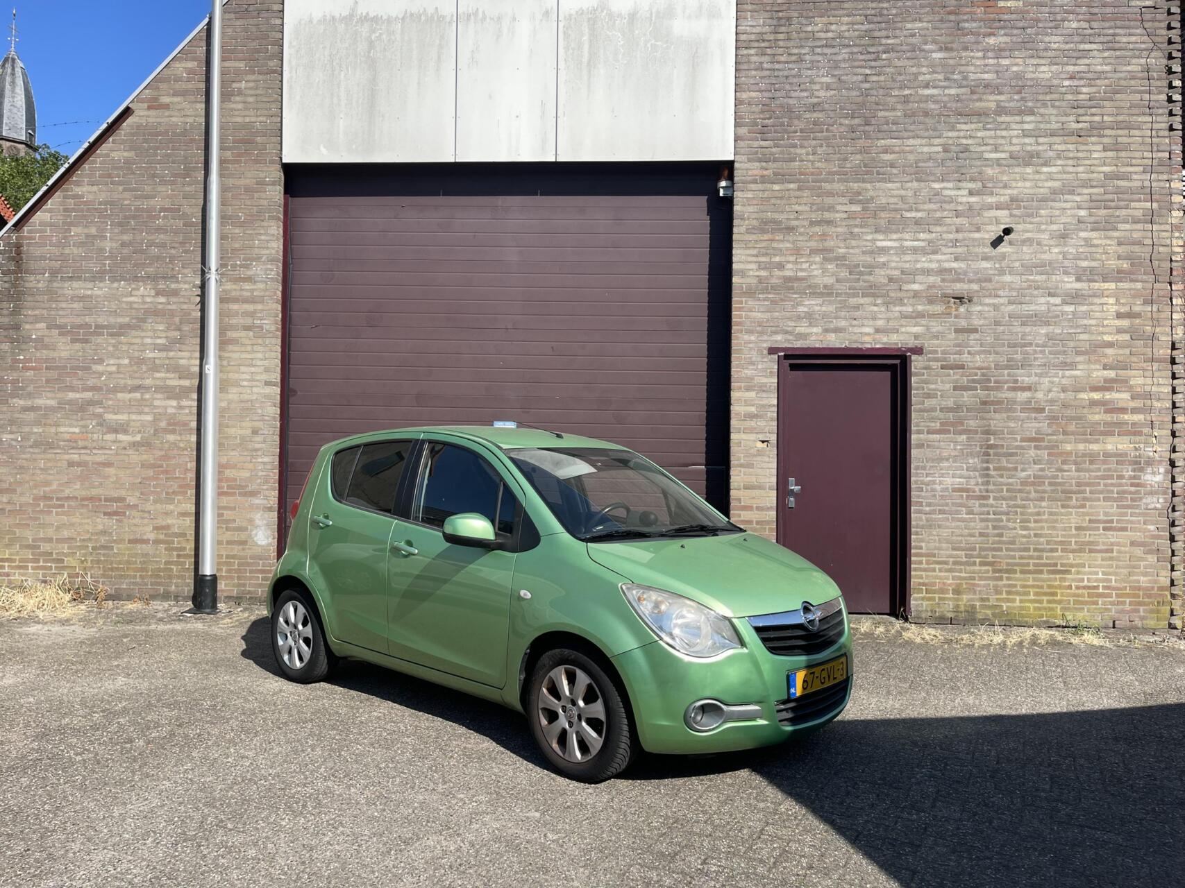 Foto van Opel Agila