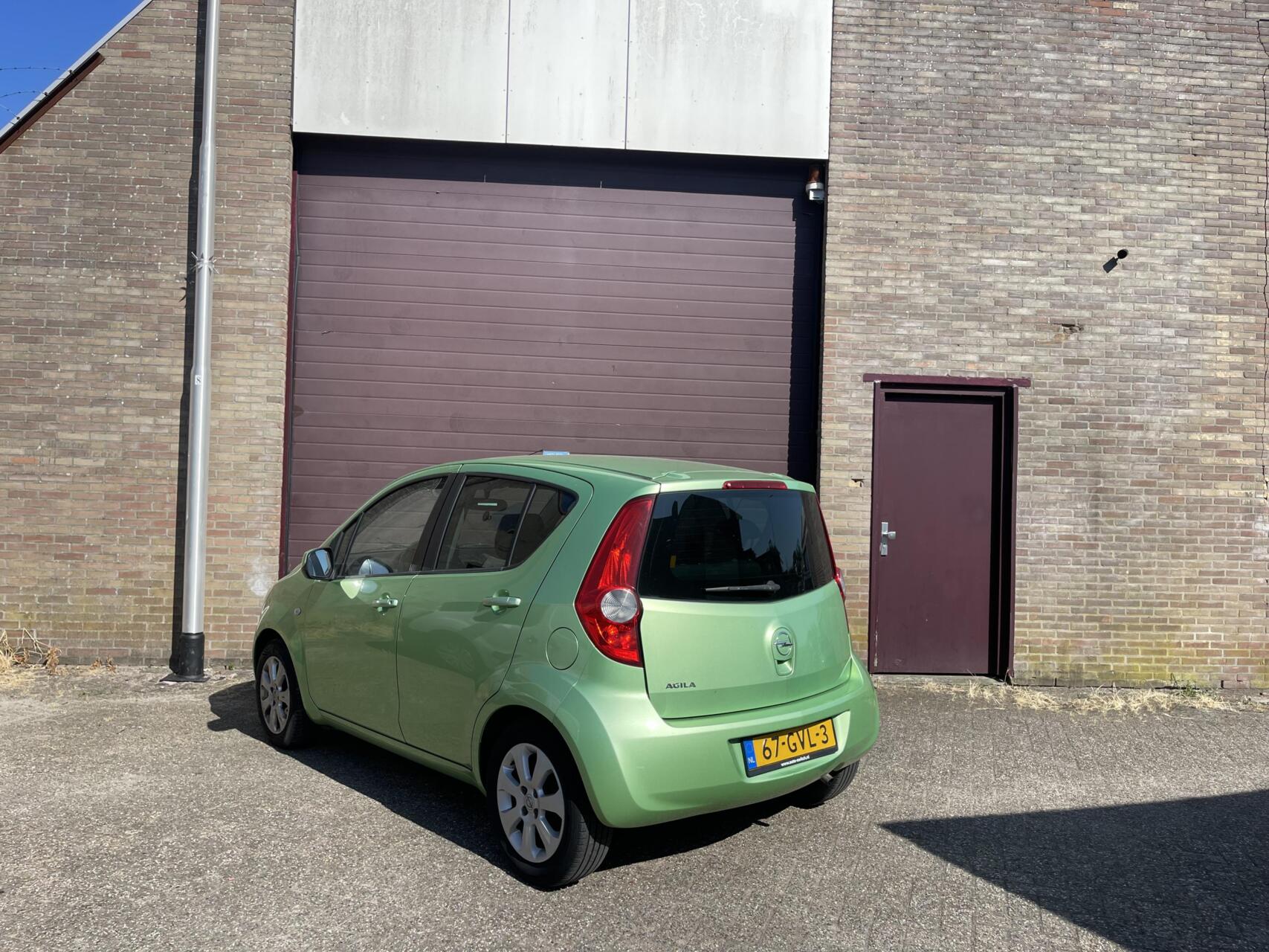 Foto van Opel Agila