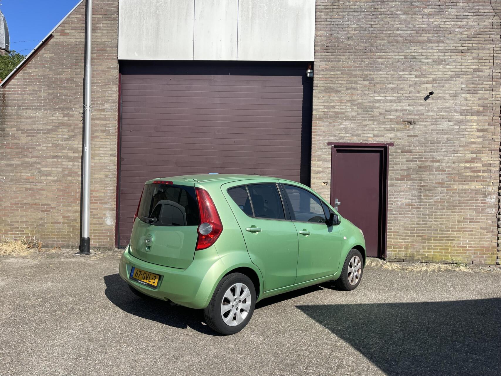 Foto van Opel Agila