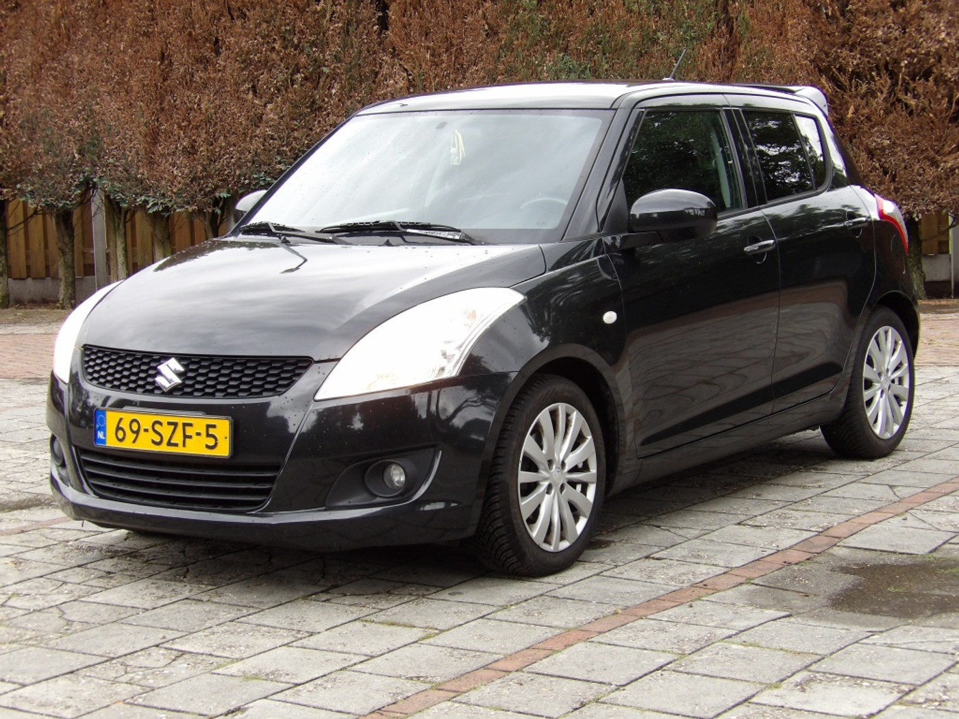 Suzuki Swift 1.2 Exclusive EASSS 2012 - voorkant