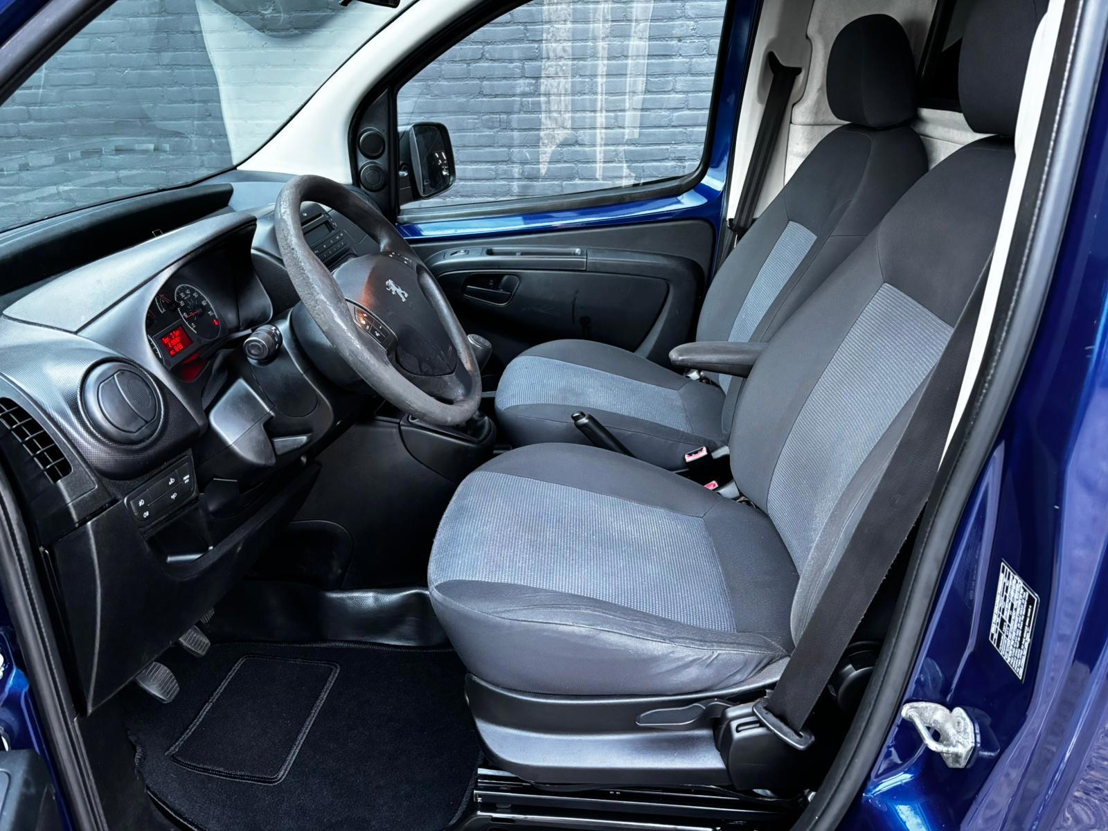 Foto van Peugeot Bipper