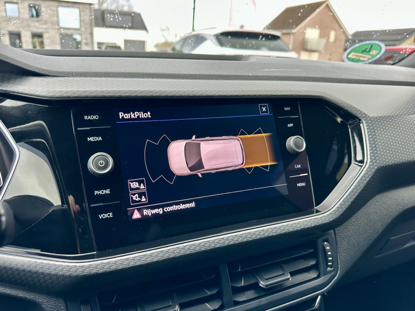 Foto van Volkswagen T-cross