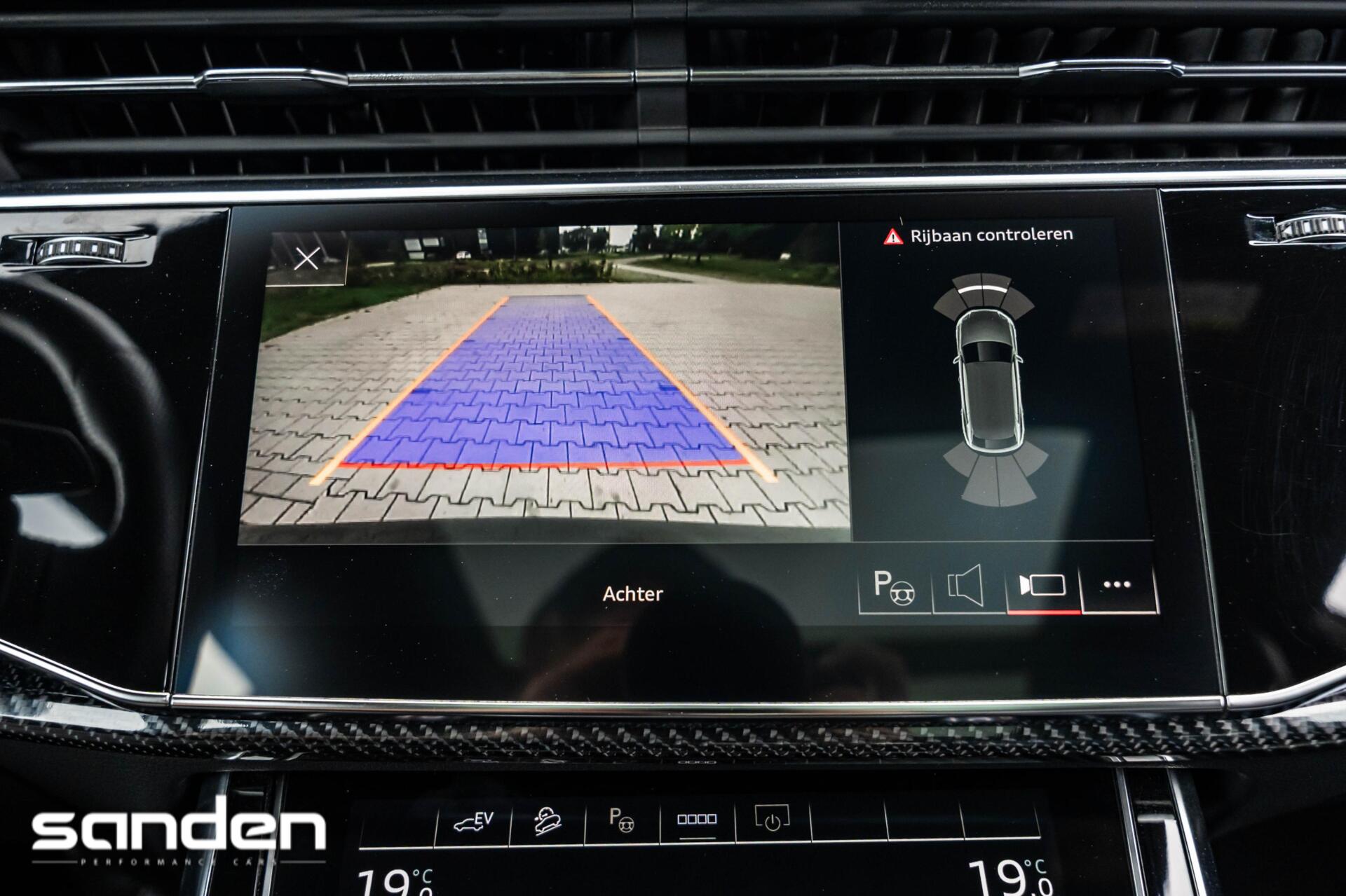 Foto van Audi Q8 55 TFSI E