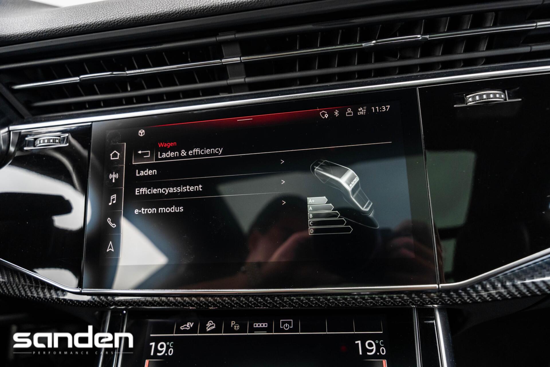 Foto van Audi Q8 55 TFSI E