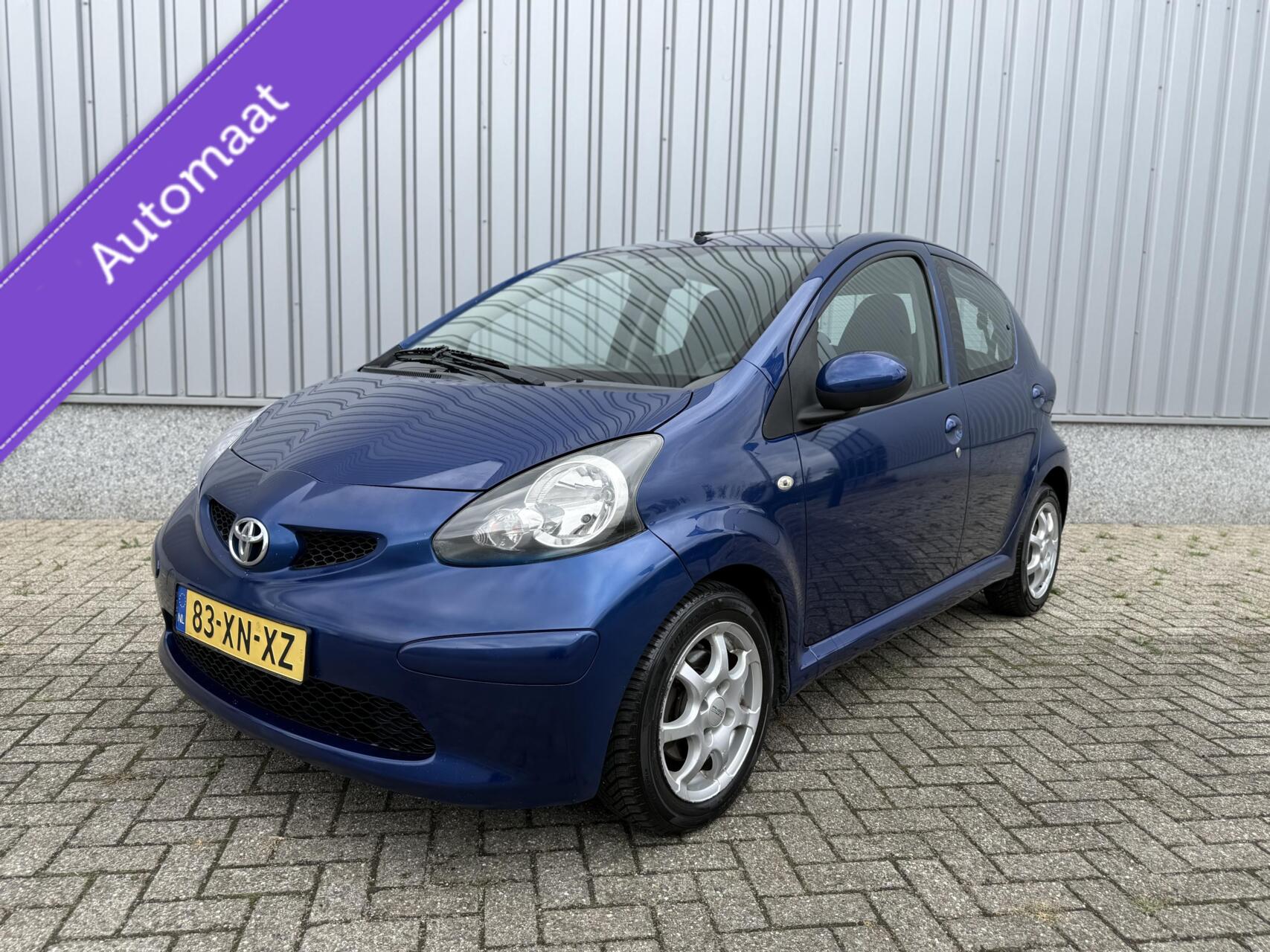 Toyota Toyota Aygo 1.0-12V + 2007 - voorkant