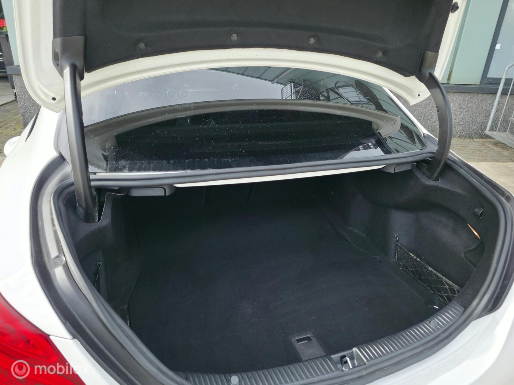 Foto van Mercedes-Benz C-klasse