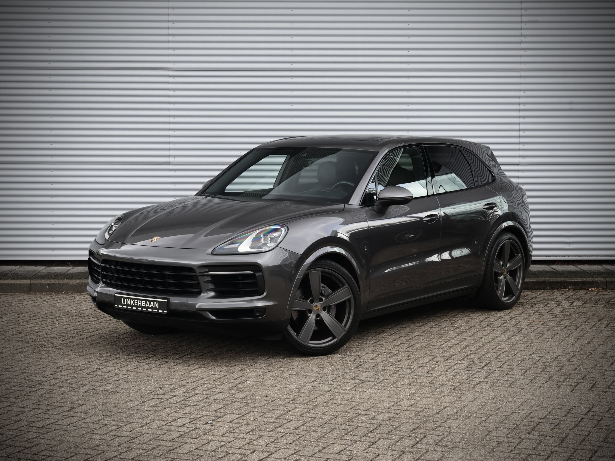 Foto van Porsche Cayenne E-hybrid