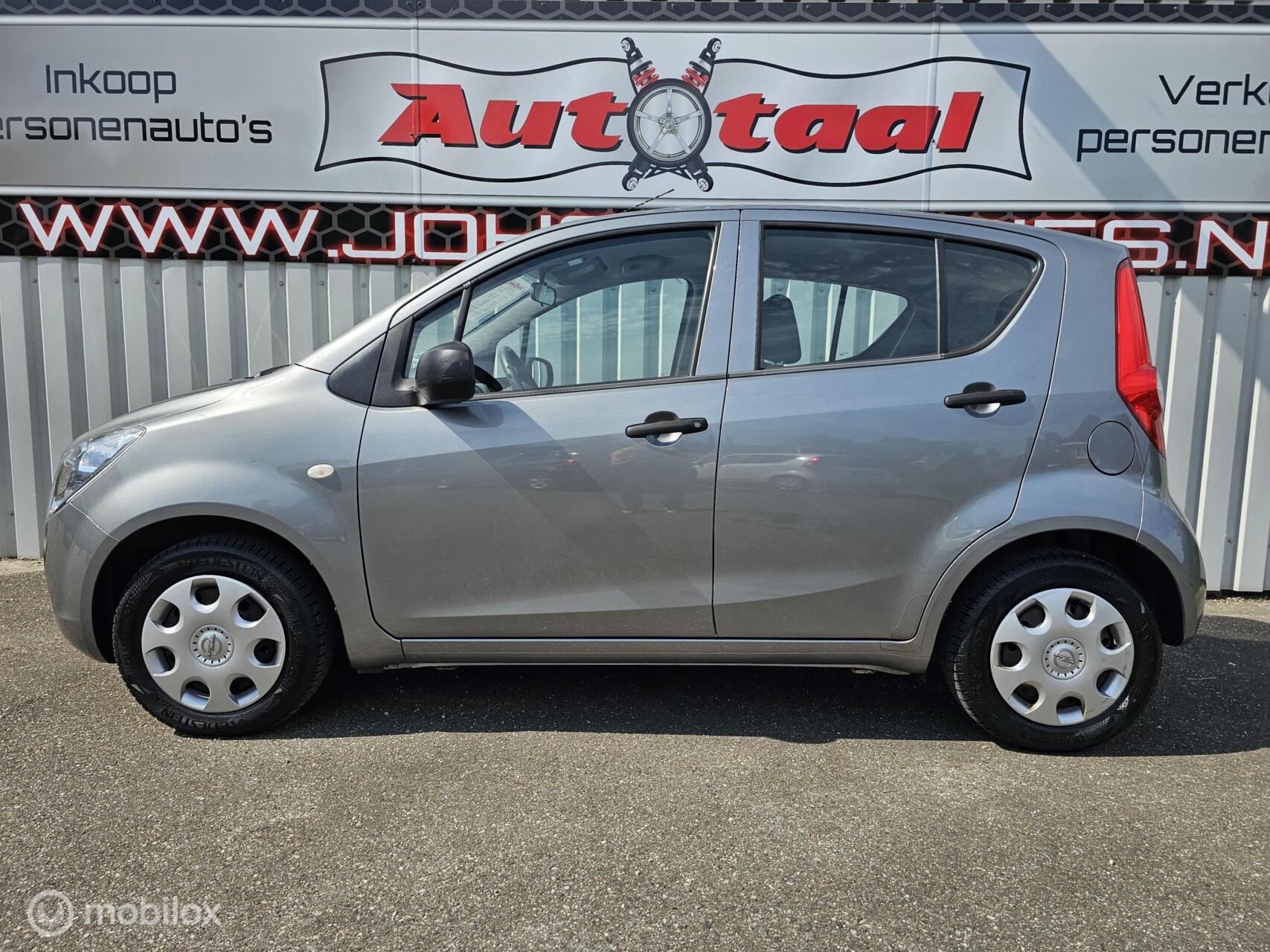 Foto van Opel Agila