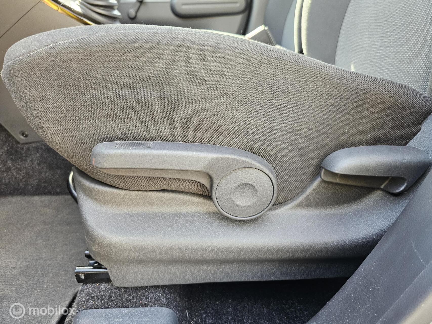 Foto van Opel Agila