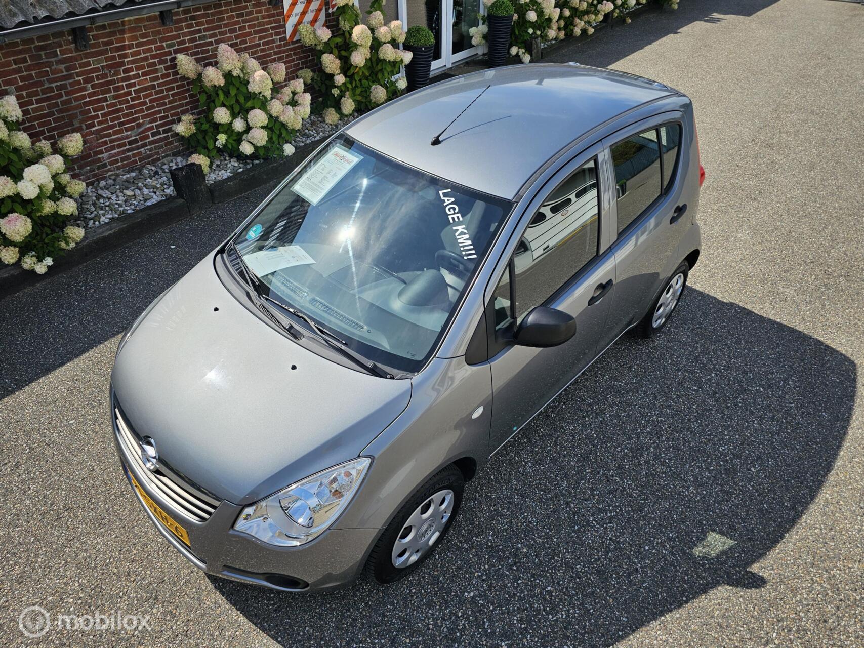 Foto van Opel Agila