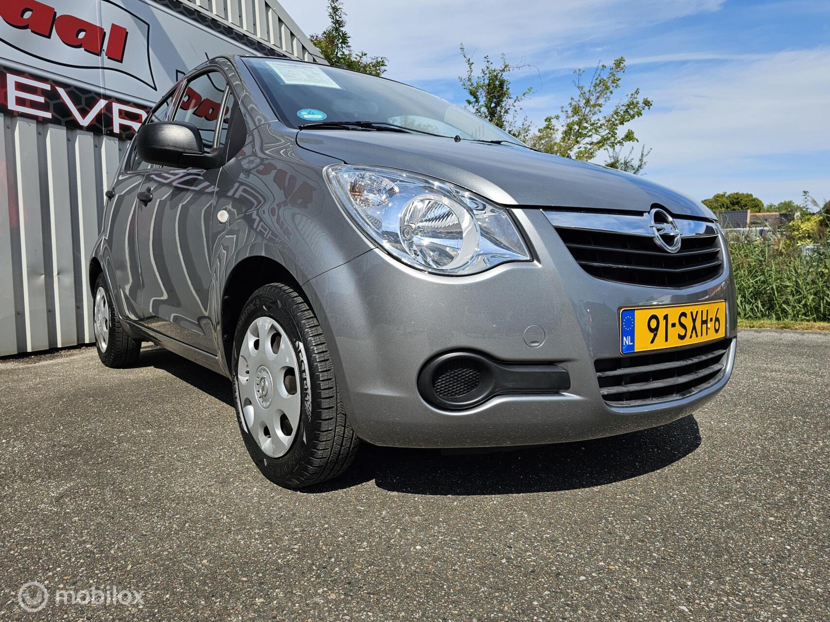 Foto van Opel Agila