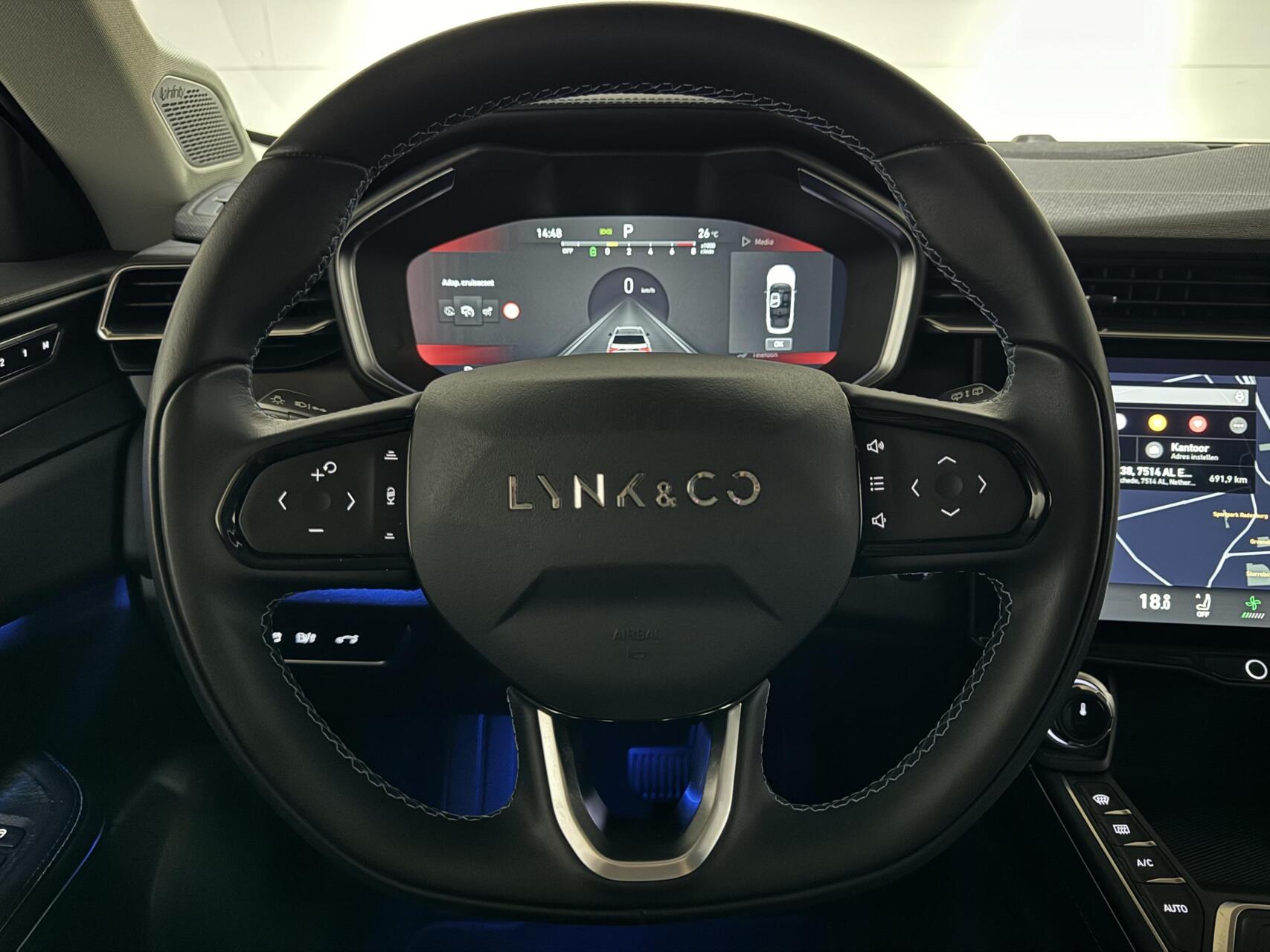 Foto van Lynk&co LYNK & Co 01