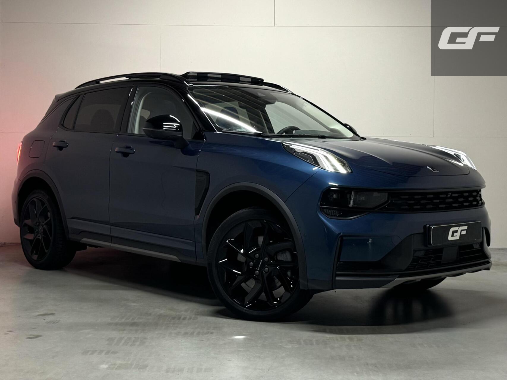 Lynk&co LYNK & Co 01 1.5 Plug-in Black Edition Pano Sfeer. CarPlay 360° 2023 - voorkant
