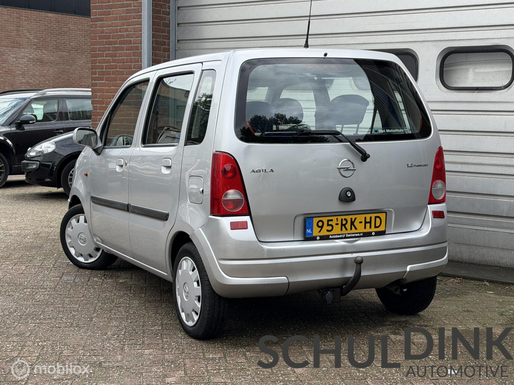 Foto van Opel Agila