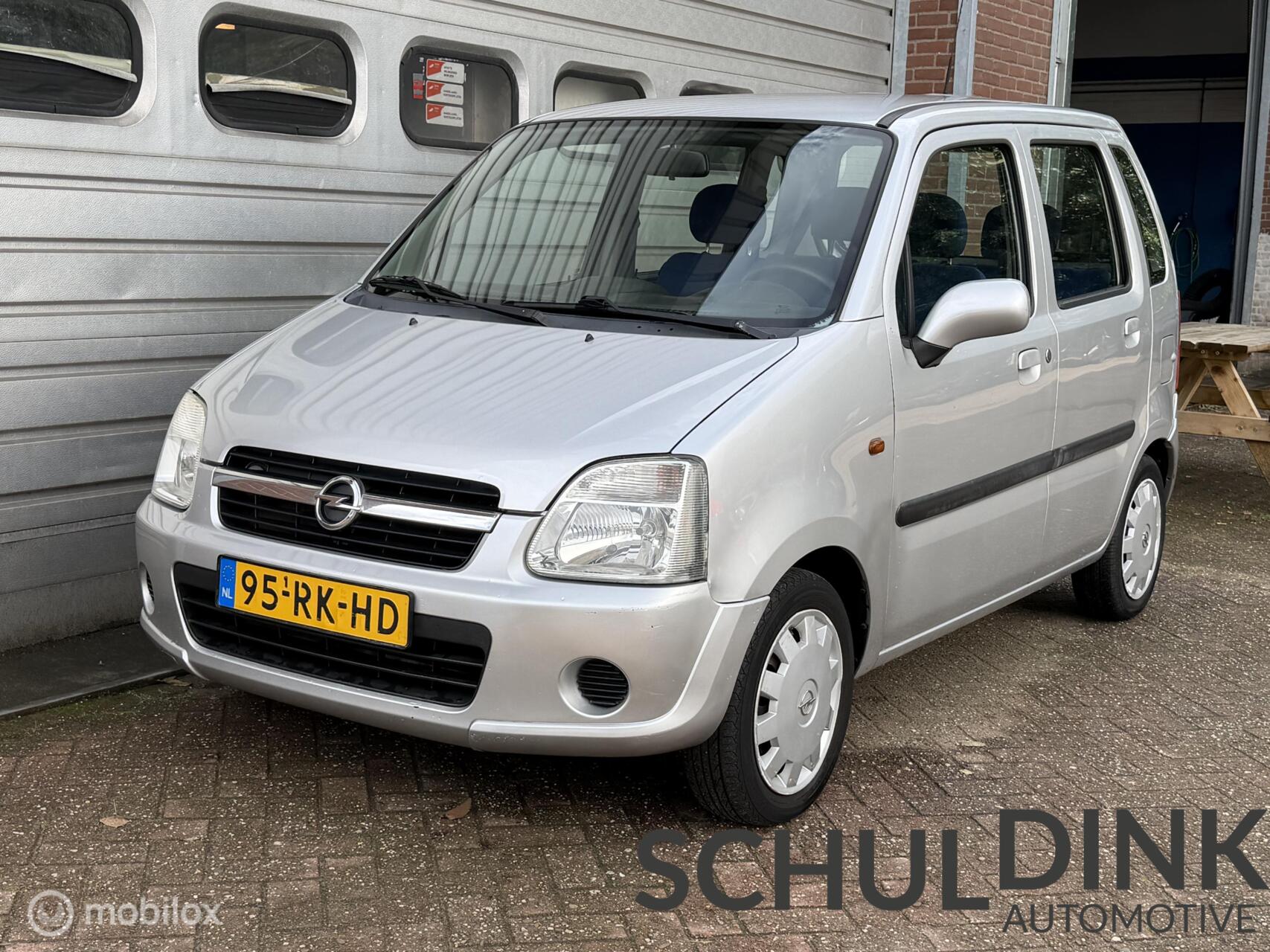 Foto van Opel Agila