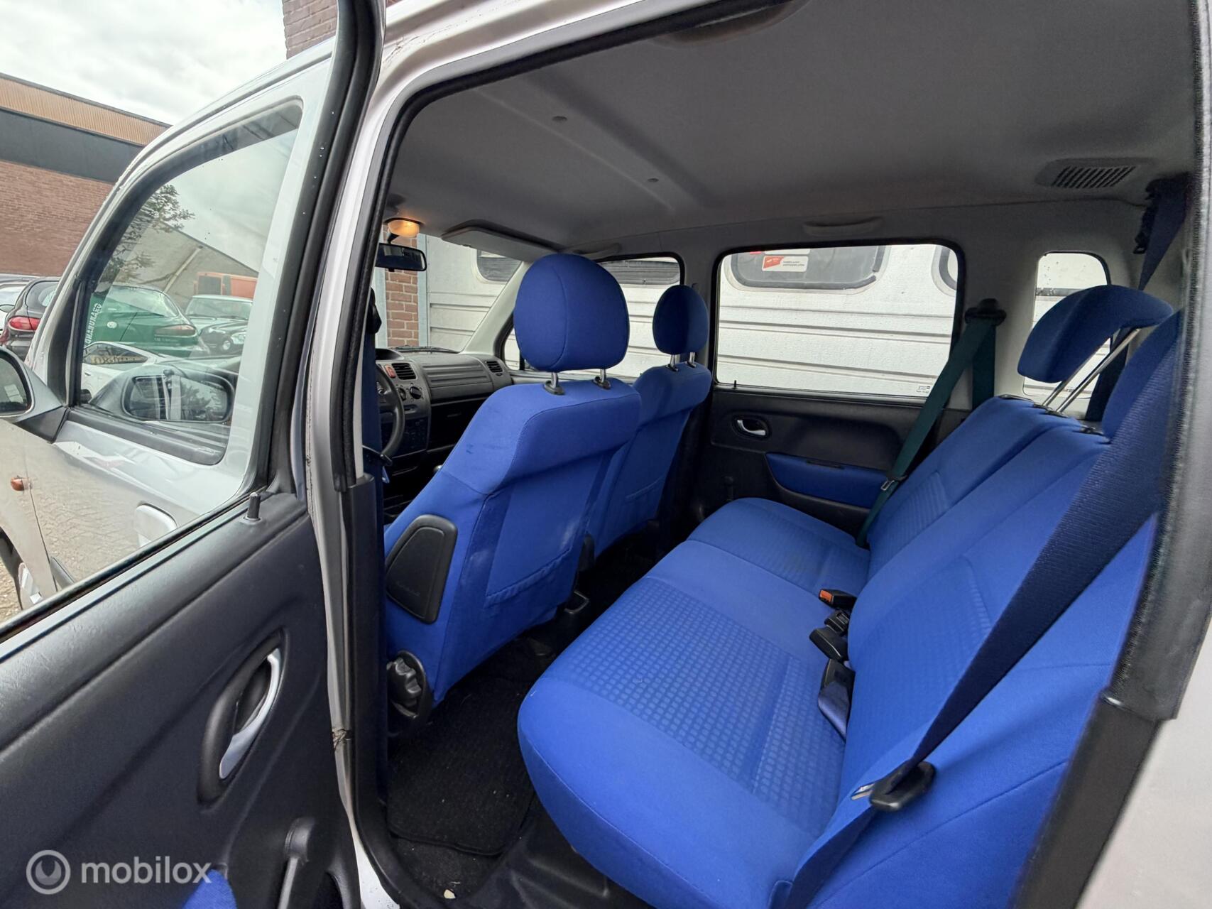 Foto van Opel Agila