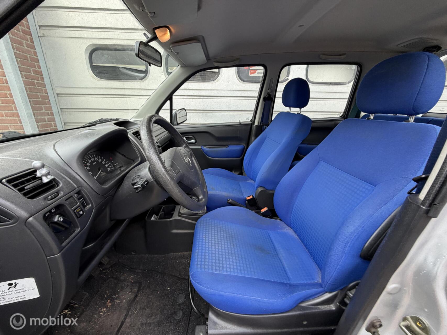 Foto van Opel Agila