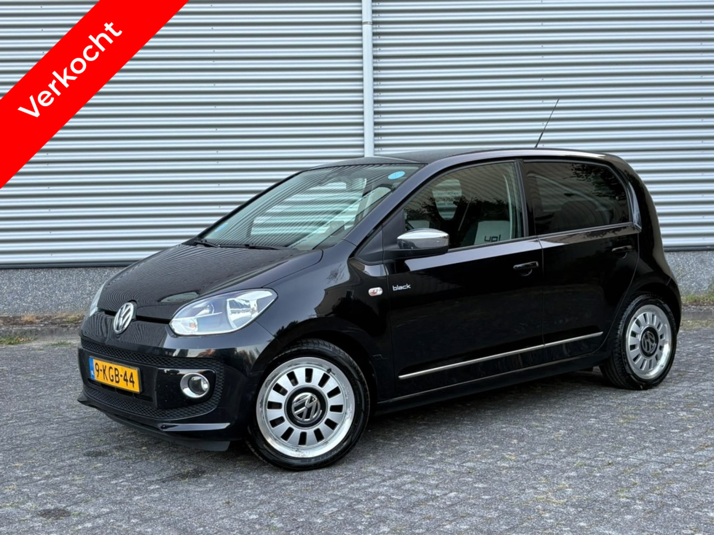 Volkswagen Up 1.0 high up! Airco Leder Navigatie BlueTooth Velgen 2013 - voorkant