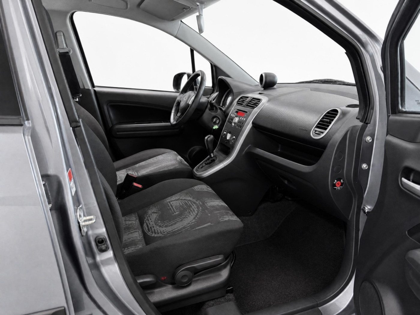 Foto van Opel Agila