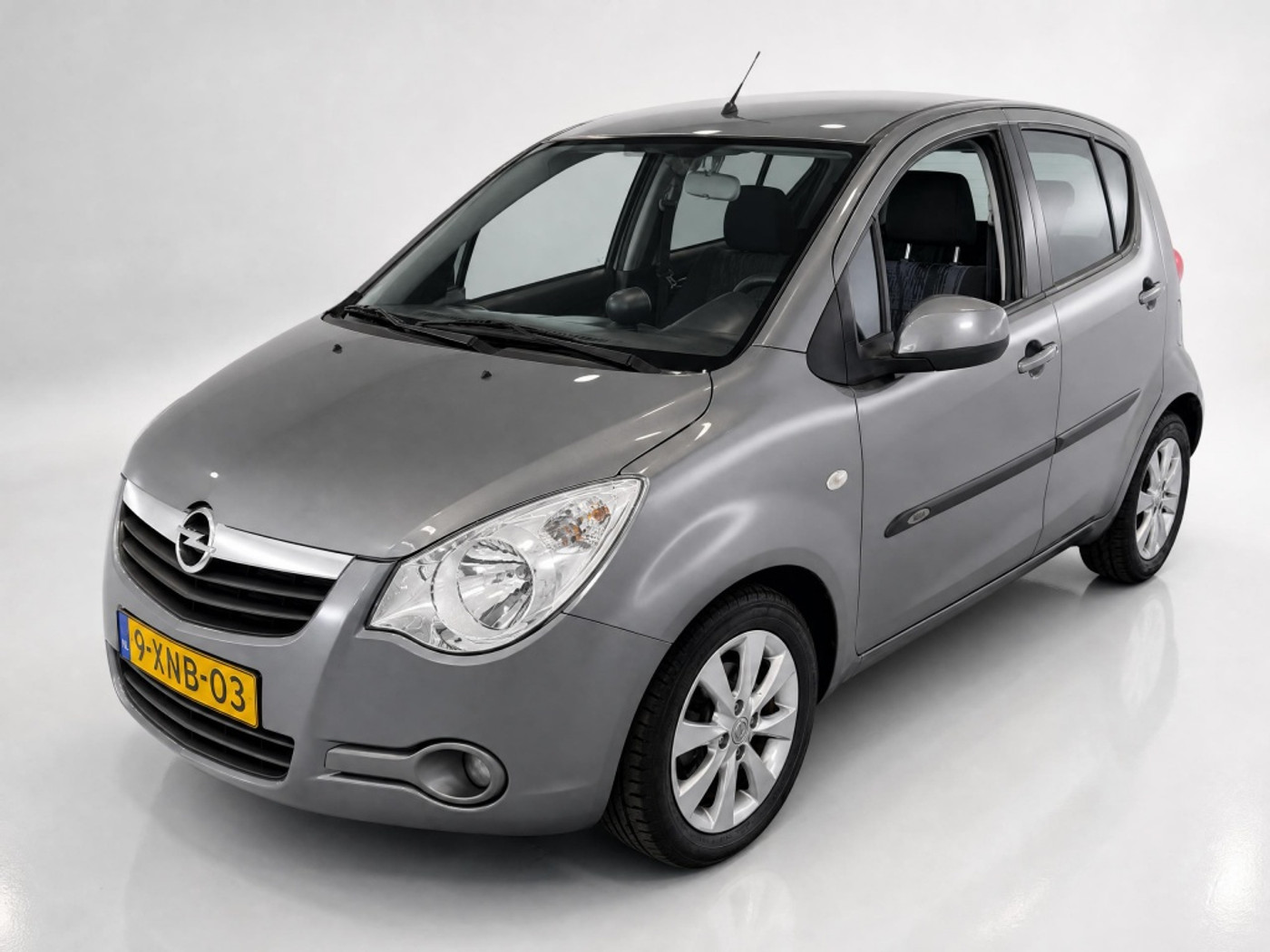 Foto van Opel Agila
