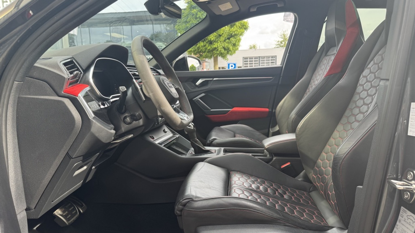 Foto van Audi RS Q3