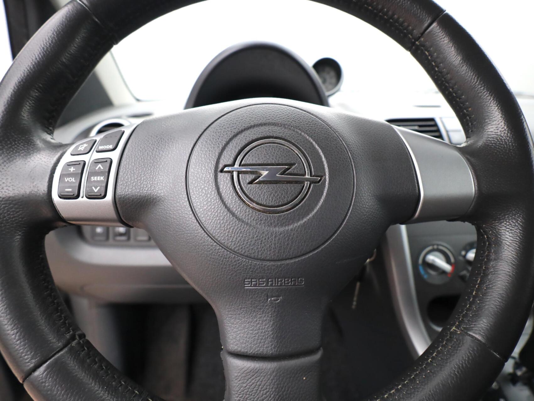 Foto van Opel Agila