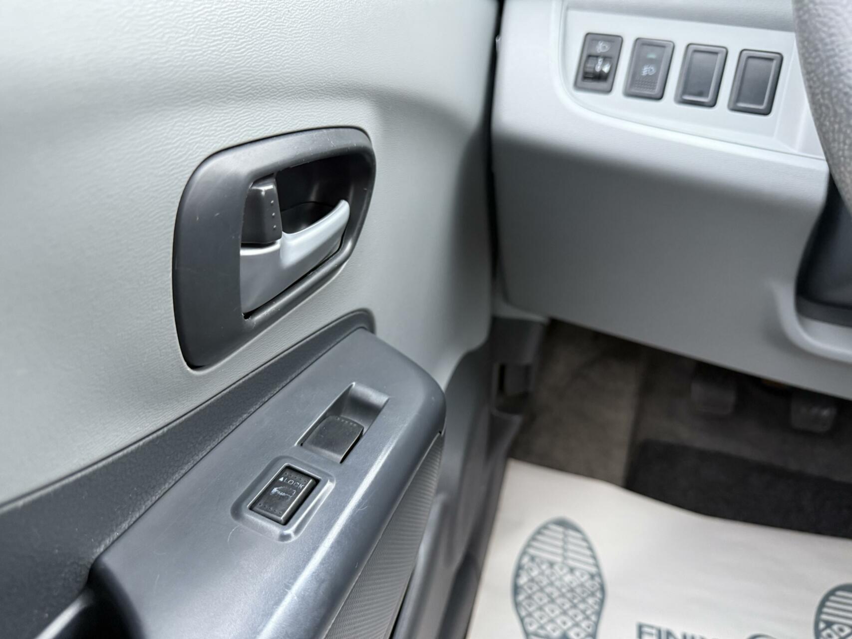 Foto van Nissan Pixo