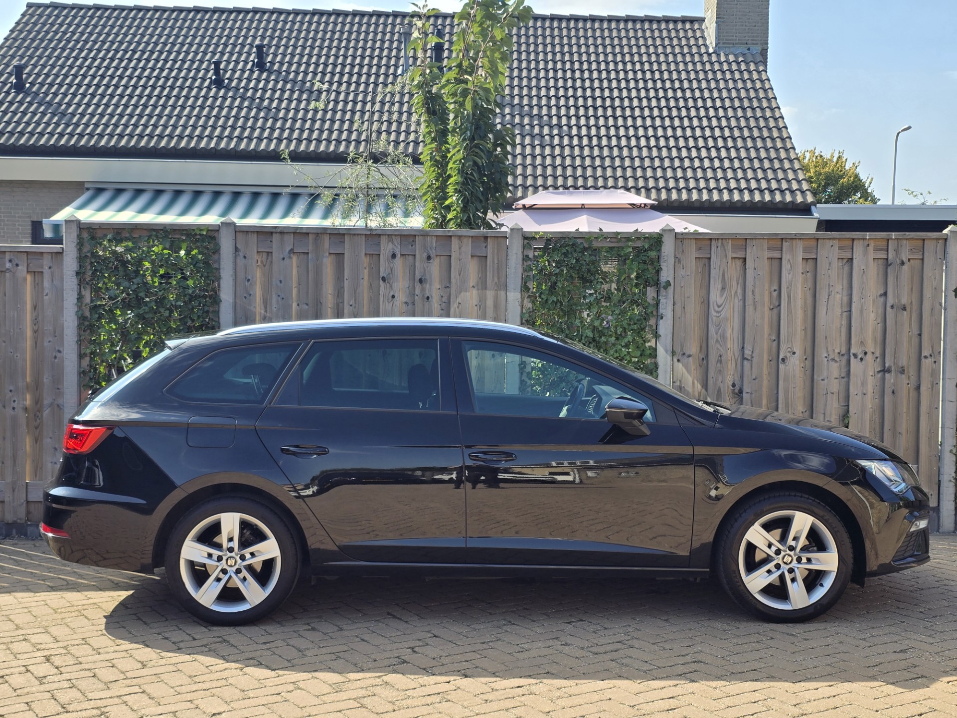 Foto van Seat Leon Sportourer ST