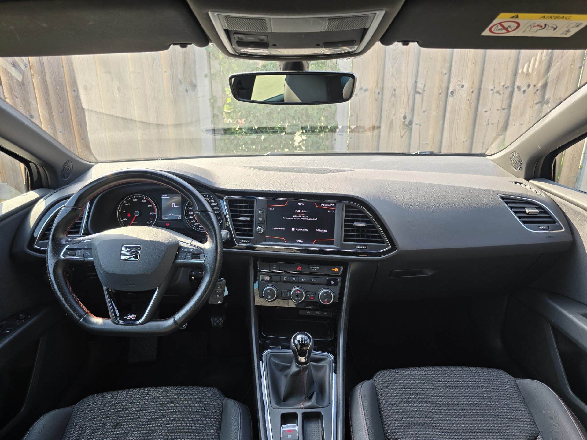 Foto van Seat Leon Sportourer ST