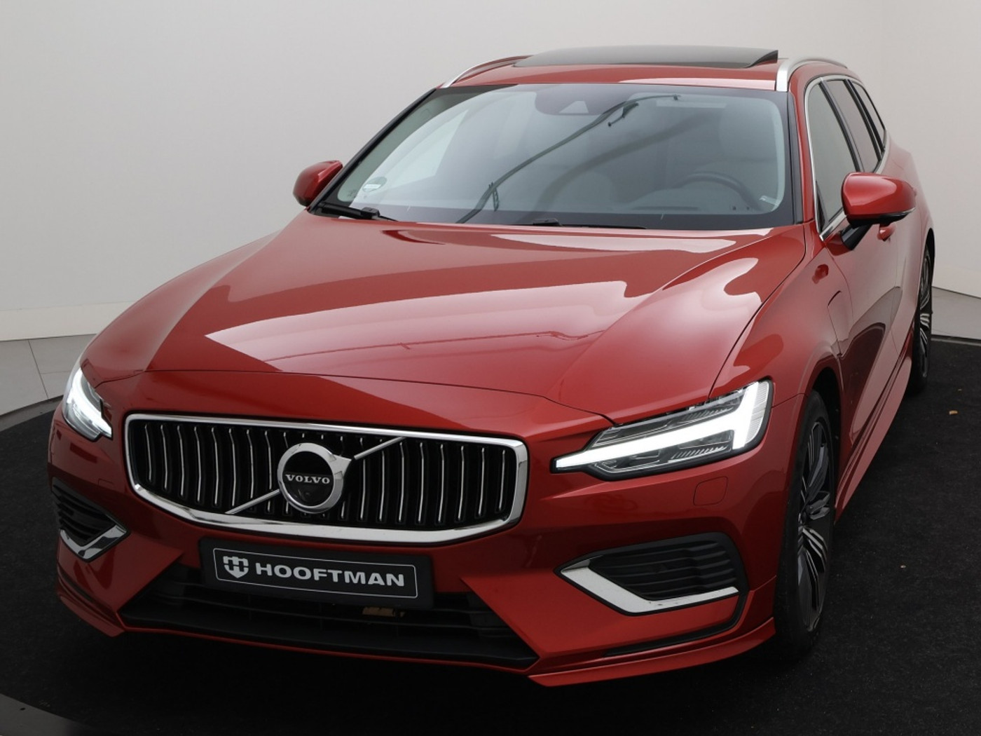 Foto van Volvo V60 T8 Twin Engine